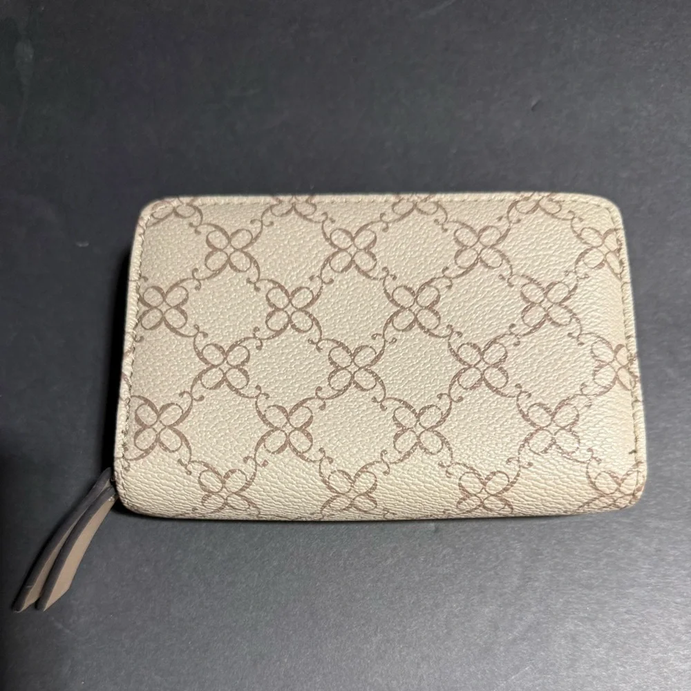 Nine West Cream and Tan Logo-Print Zip Wallet